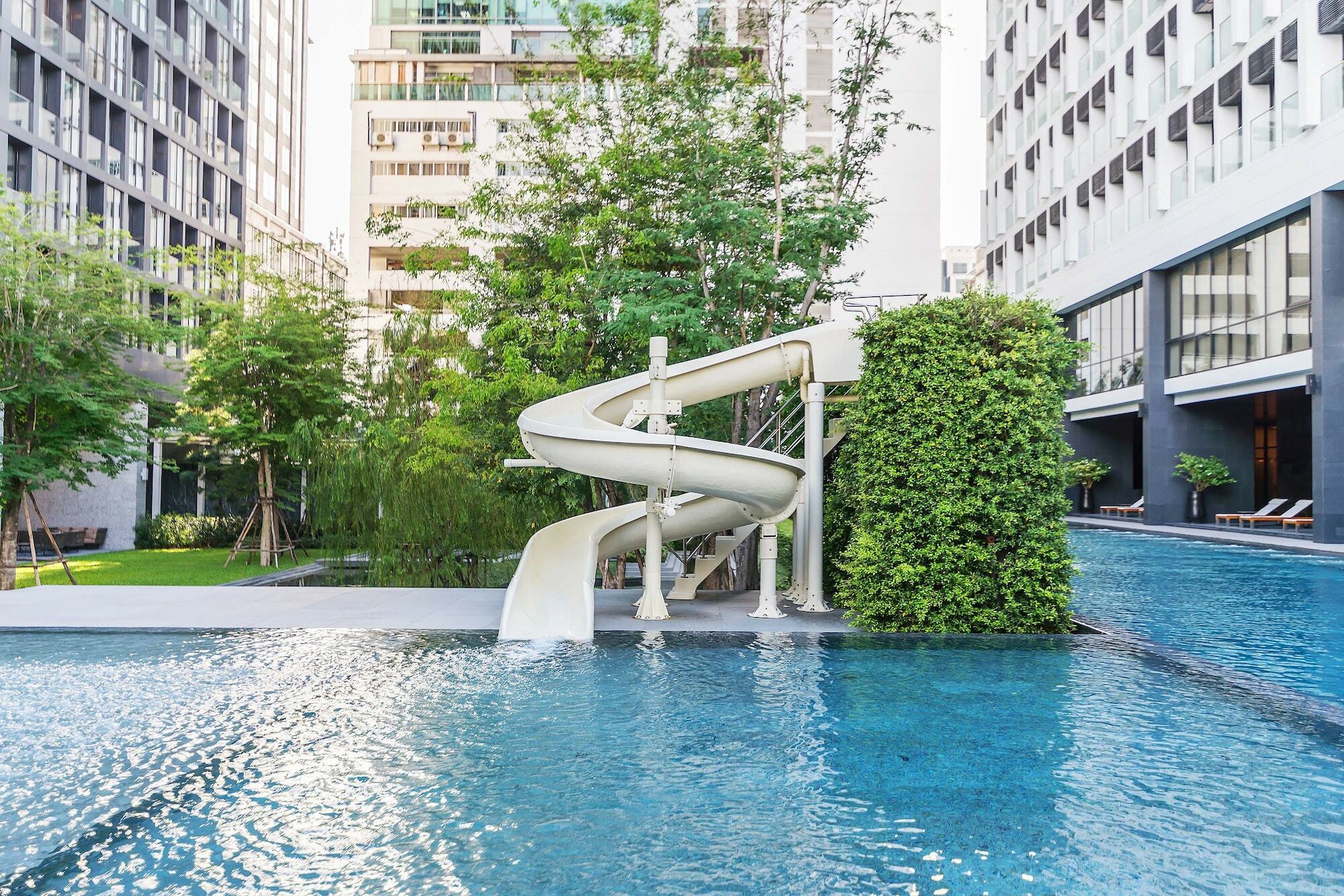 Grand Central Bangkok By Favstay Exterior foto